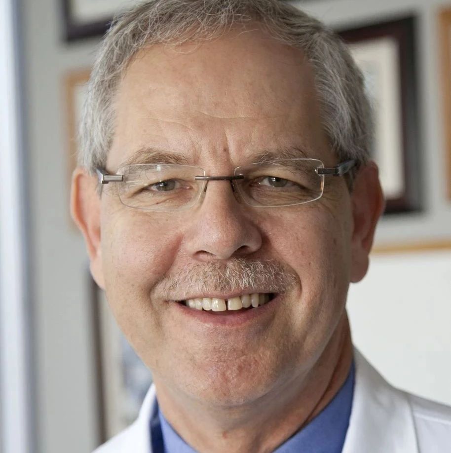 大师开讲丨肝病学十年进展，精准医疗带来巨大机遇——Scott L. Friedma教授专访